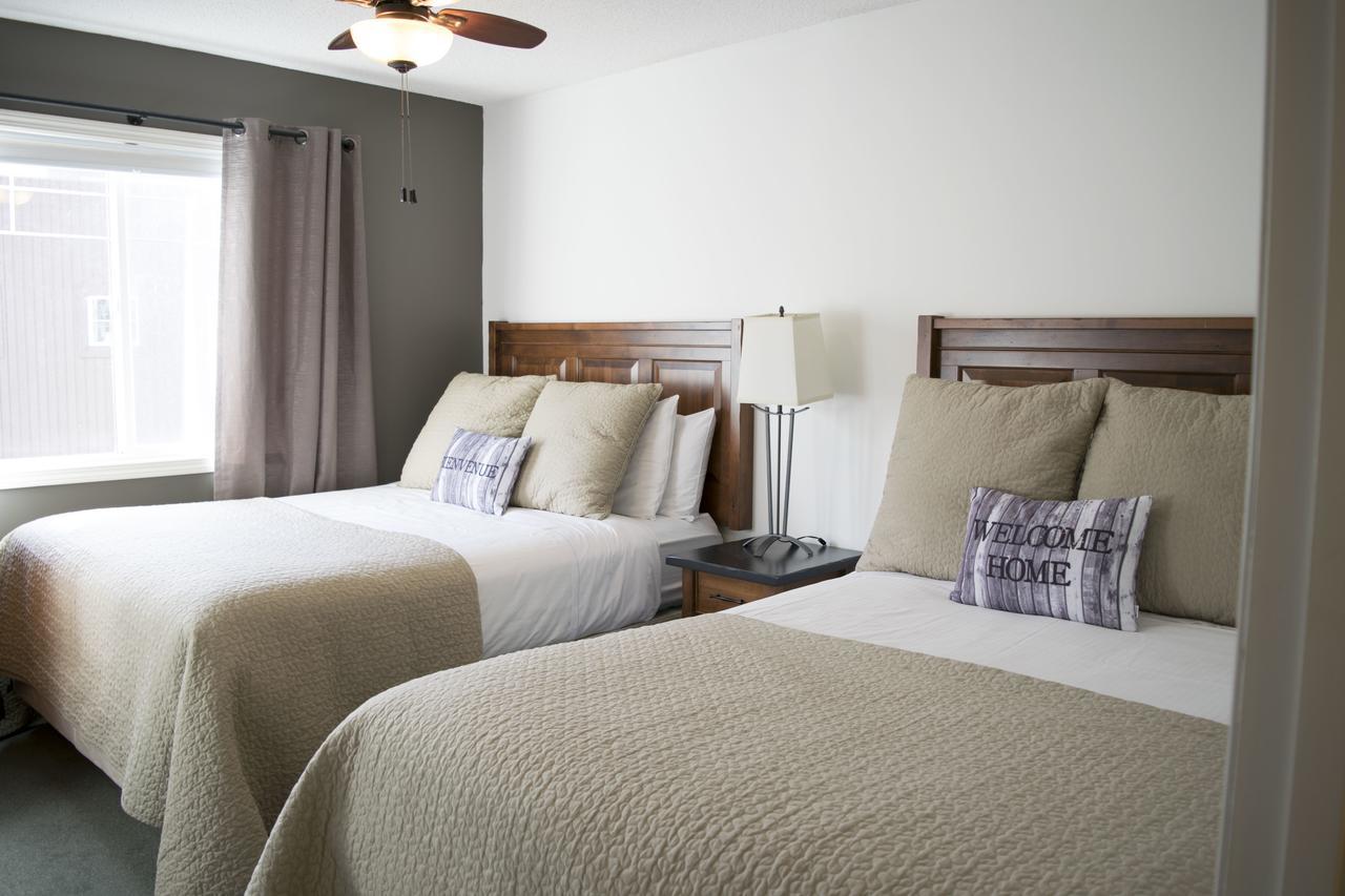 Banff Boundary Lodge Canmore Ngoại thất bức ảnh