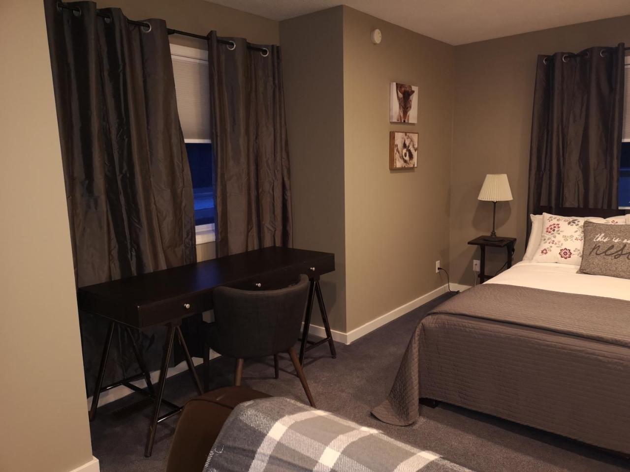 Banff Boundary Lodge Canmore Ngoại thất bức ảnh