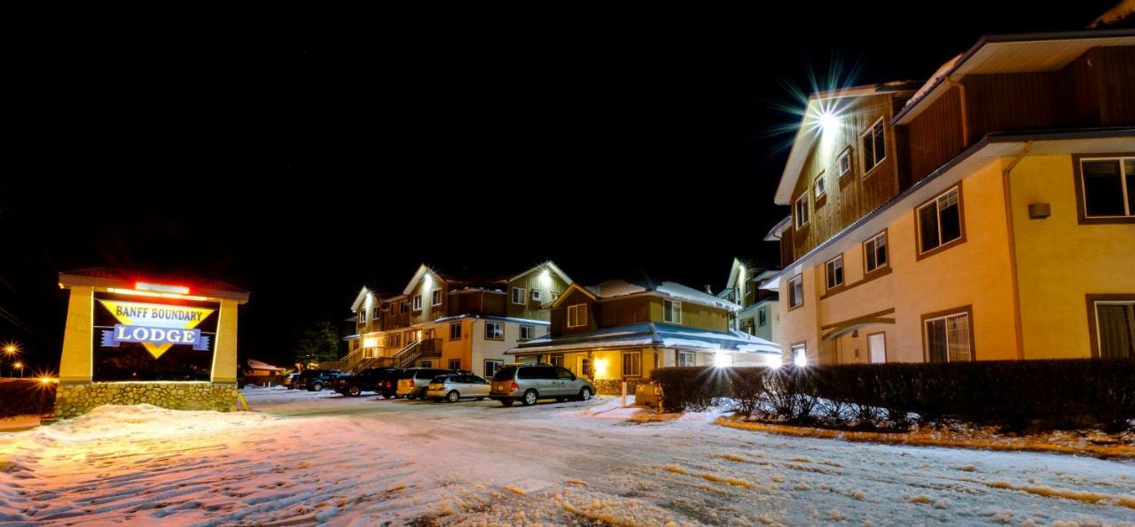 Banff Boundary Lodge Canmore Ngoại thất bức ảnh